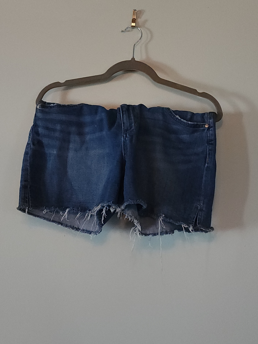 Joe's Jeans Indigo Raw-Hem Cutoff Denim Shorts